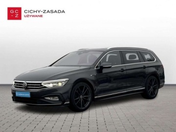 Volkswagen Passat B8 Variant Facelifting 2.0 TSI 190KM 2021 Volkswagen Passat LED Matrix navi kamera 360 tempomat ACC podgrzewane
