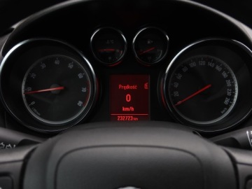 Opel Astra J Hatchback 5d 1.4 Twinport ECOTEC 100KM 2012 Opel Astra 1.4 16V, Klima, Tempomat, Parktronic, zdjęcie 10