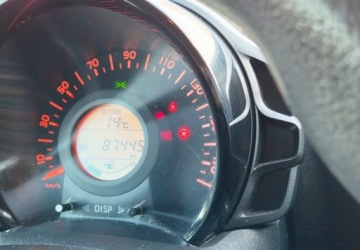 Citroen C1 II Hatchback 5d 1.0 VTi 72KM 2018 Citroen C1 1,0 Ben 72 KM Benzyna 72KM, zdjęcie 12