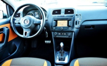 Volkswagen 2013 Volkswagen Polo Cross Cross Nowy rozrzad, Klimatyzacja, Nawigacja 1.2, zdjęcie 4