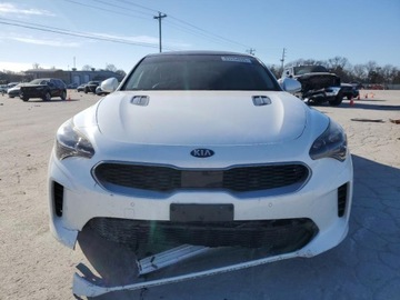 Kia Stinger Liftback 2.0 T-GDI 255KM 2018 Kia Stinger Premium 2018 2.0l 2.0 Benzyna 255KM, zdjęcie 5