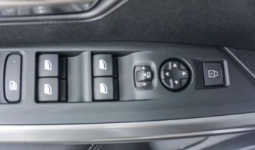 Peugeot 3008 II Crossover Facelifting  1.2 PureTech 130KM 2024 Peugeot 3008 Peugeot 3008 Allure MHEV 1.2 Benzyna 130KM, zdjęcie 27