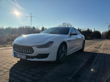 Maserati Ghibli III Sedan 3.0 V6 410KM 2018 Maserati Ghibli S, stan idealny 3.0 Benzyna 410KM, zdjęcie 6