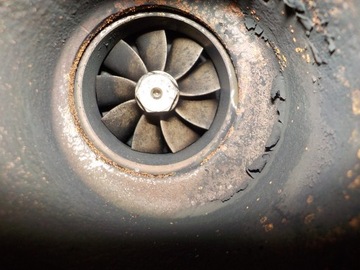 BMW 1 (E87) TURBO TURBÍNA 7810189B01