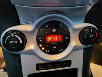 Ford Fiesta VII Hatchback 5d 1.25 Duratec 82KM 2010 Ford Fiesta 1,25 82 KM Org.Przebieg TUV, zdjęcie 26