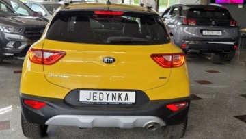 Kia Stonic I Crossover 1.6 CRDi 110KM 2017 Kia Stonic Stonic BI-COLOR Klimatronik Navi Bardzo ladny stan MOZLIWA ZAMI, zdjęcie 7