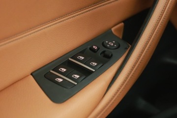 BMW Seria 5 G30-G31 Touring 530d 265KM 2018 BMW 5 530d, 261 KM, Automat, Skóra, Navi, Klima, zdjęcie 16