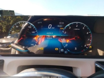 Mercedes CLA C118/X118 2023 Mercedes-Benz CLA 2023r., 2.0L 2.0 Benzyna 221KM, zdjęcie 10