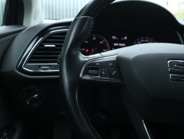 Seat Leon III Hatchback 1.6 TDI CR 105KM 2014 Seat Leon 1.6 TDI, Klima, Klimatronic,ALU, zdjęcie 17