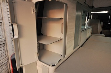 Volkswagen California 2016 Volkswagen California T6 204ps DSG COAST/ocean LED BULLI EDITION Vebasto, zdjęcie 25