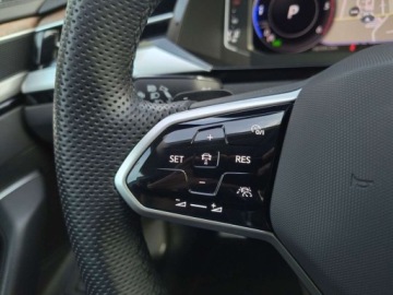 Volkswagen Arteon Fastback Facelifting 2.0 TDI 200KM 2022 Volkswagen Arteon Shooting Brake 4 Motion ASO 2.0TDI 200KM head-up LED kam, zdjęcie 19