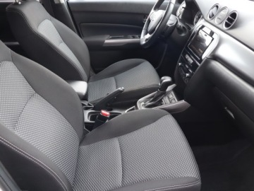 Suzuki Vitara III 2022 Suzuki Vitara 1.5 Hybrid, Salon Polska, zdjęcie 8