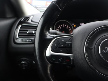 Jeep Compass II SUV 1.4 Multiair 170KM 2019 Jeep Compass 1.4 MultiAir, Salon Polska, zdjęcie 15