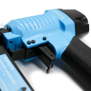 Пневматический степлер и гвоздезабиватель Купчик КЗГ-М - Набор скоб, гвоздей