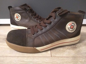 Red Brick safety sneakers S3 size 45