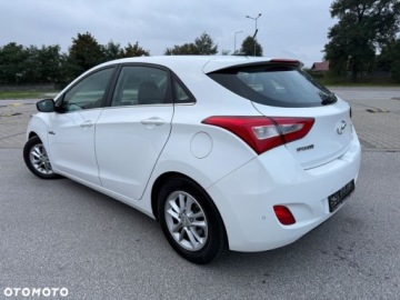 Hyundai i30 II Hatchback 3d 1.6 GDI 135KM 2013 Hyundai i30 Hyundai i30 blue 1.6 GDI YES Gold 1.6 Benzyna 135KM, zdjęcie 14