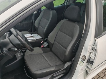 Peugeot 207 SW 1.4 VTi 95KM 2011 PEUGEOT 207 SW - 1.4 - 2011 - PANORAMA - 2xKOŁA - BEZWYPADKOWY - PRYWATNY, zdjęcie 9