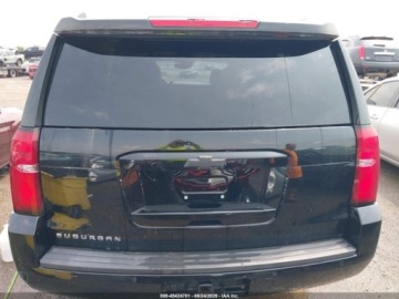 Chevrolet Suburban GMT900 2019 Chevrolet Suburban Lt 2019 5.3 Benzyna 355KM, zdjęcie 3