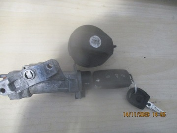 Stacyjka z kluczykiem + korek 4B0905851C Seat Ibiza IV