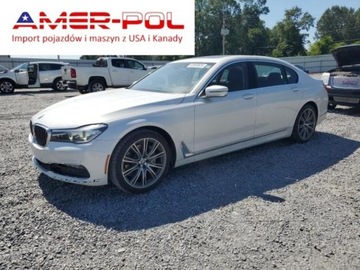 BMW Seria 7 G11-G12 2018 BMW Seria 7 RWD po gradzie, od ubezpieczalni 3.0 Benzyna 333KM