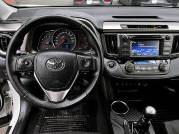 Toyota RAV4 IV MPV D-4D 125 124KM 2015 Toyota RAV-4 BIAŁA PERŁA GWARANCJA kraj Bezwypad, zdjęcie 18