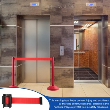 ZWIJANY PAS OSTRZEGAWCZY NA STOPIENIU BARIERY KOLEJKOWEJ