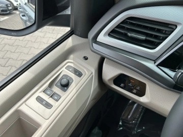 Volkswagen Multivan T7 Van L1 2.0 TDI 150KM 2025 Volkswagen Nowy Multivan BASIC FAMILY 2.0TDI 150 K, zdjęcie 23