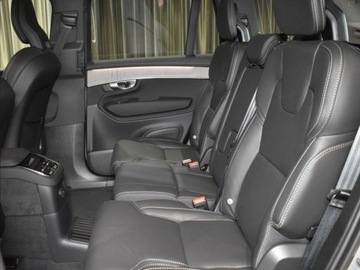 Volvo XC90 II 2025 VOLVO XC90 B5 B AWD Plus Bright 7os Suv 2.0 (264KM) 2025, zdjęcie 9