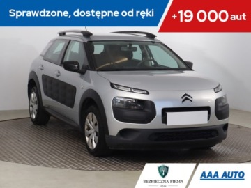 Citroen C4 Cactus Crossover 1.2 PureTech 82KM 2016 Citroen C4 Cactus 1.2 PureTech, Salon Polska