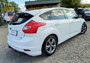 Ford Focus III Kombi 1.0 EcoBoost 100KM 2013 Ford Focus Ford Focus Turnier 1.0 EcoBoost Start-Stopp-System Ambiente, zdjęcie 5