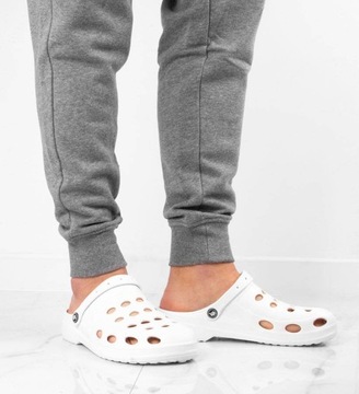 БЕЛЫЕ СВЕТЛЫЕ ТАПОЧКИ САБО МЕДИЦИНСКИЕ КРОКСЫ 37