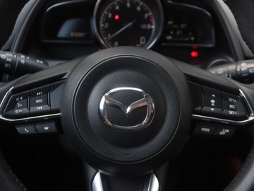 Mazda CX-3 Crossover 2.0 SKY-G i-ELOOP 150KM 2018 Mazda CX-3 2.0 Skyactiv-G, GAZ, 4X4, Skóra, Navi, zdjęcie 17