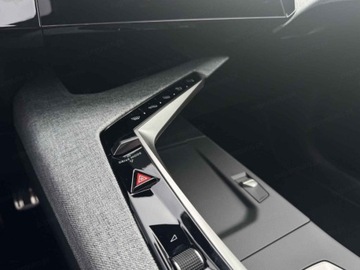 Peugeot 5008 III 2025 Od ręki - GT 1.2 mHEV e-DCS6 145KM / Pakiet Bezpieczeństwo, zdjęcie 9