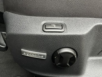 Volkswagen Golf VII Variant 2.0 TDI CR DPF BlueMotion Technology 150KM 2015 Volkswagen Golf LED, Bixenon, Półskóra, Navi,, zdjęcie 10