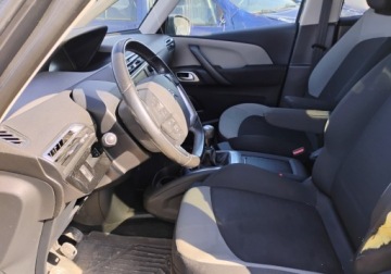 Citroen C4 Picasso I 1.6 THP 156KM 2013 Citroen C4 Picasso 2013r, 1.6 Benzyna. Lekko przetarty lewy bok. Jezdzi, zdjęcie 6