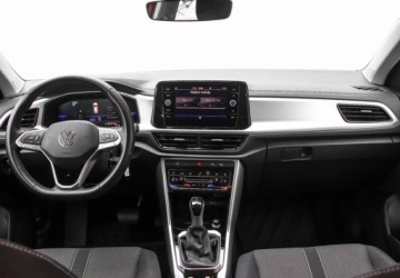 Volkswagen T-Roc I SUV Facelifting 1.5 TSI ACT 150KM 2024 Volkswagen T-Roc 1.5 TSI 150KM Life DSG Fotele Podgrzewane Tempomat Aktywny, zdjęcie 13