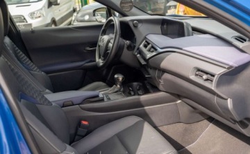 Lexus UX Crossover 250h 184KM 2021 Lexus UX Lexus UX 250 Hybrid AWD 184KM 2.0 Hybryda 184KM, zdjęcie 16