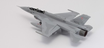 F-16 Польская модель JASTRZĄB для поклейки + КРАСКИ, КЛЕЙ, КИСТИ