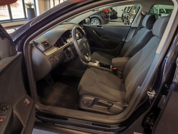 Volkswagen Passat B7 Limousine 2.0 TDI CR DPF BlueMotion 140KM 2010 Volkswagen Passat 2.0 TDI 140 KM, Automat, Serwis, zdjęcie 5
