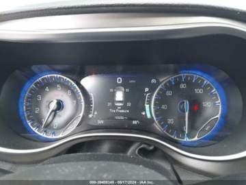 Chrysler Pacifica II 2017 Chrysler Pacifica Chrysler Pacifica 4dr Wgn Touring-L Plus 3.6 Benzyna, zdjęcie 10