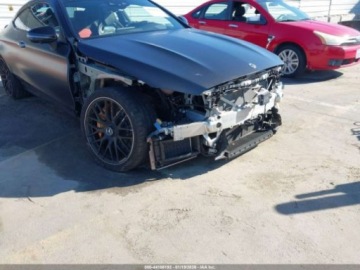 Mercedes Klasa C W206 2023 Mercedes-Benz Klasa C 63 S 2023 4.0 Benzyna 503KM, zdjęcie 7