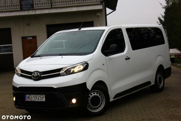Toyota Proace II Verso Compact 2.0 D-4D 150KM 2020 Toyota ProAce Toyota ProAce D-4D Long 3,0t Mobilny Life 2.0 Diesel 150KM, zdjęcie 13