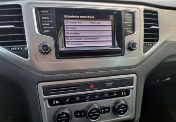 Volkswagen Golf Sportsvan Sportsvan 1.6 TDI BlueMotion 110KM 2015 Volkswagen Golf Sportsvan 1,6 TDI 110KM Navi Hak 1.6 Diesel 110KM, zdjęcie 34