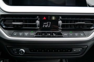 BMW Seria 1 F40 2021 BMW 118 BMW 118i LED PDC Podgrzewane Fotele BSI, zdjęcie 22