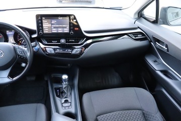 Toyota C-HR I Crossover Facelifting 1.8 Hybrid 122KM 2022 Toyota C-HR 1.8 Hybrid, Serwis ASO, Automat, zdjęcie 7