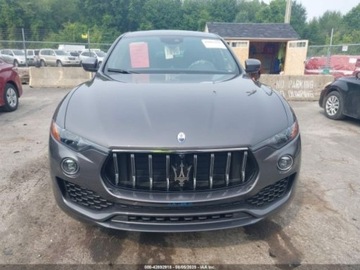 Maserati Levante 2023 Maserati Levante GT, 2023r., 4x4, 3.0L 3.0 Benzyna 345KM, zdjęcie 6