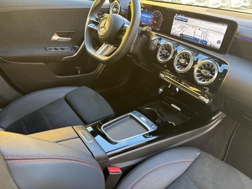 Mercedes CLA C118/X118 Coupe Facelifting 1.3 200 163KM 2025 Mercedes-Benz CLA 200, zdjęcie 16
