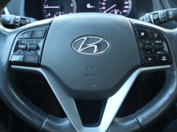Hyundai Tucson III SUV 1.7 CRDi 141KM 2016 Hyundai Tucson 1.7 CRDi, Salon Polska, Automat, zdjęcie 16