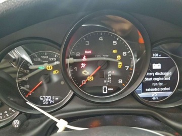 Porsche Panamera I Limuzyna Facelifting 3.6 310KM 2016 Porsche Panamera 2 2016 3.6 Benzyna 310KM, zdjęcie 9