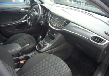 Opel Astra K Hatchback 5d 1.4 Turbo 125KM 2019 Opel Astra Opel Astra K Salon PL - serwis 1.4 Benzyna 125KM, zdjęcie 17